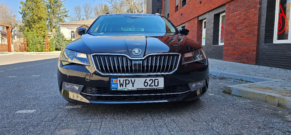 Skoda Superb 2018 год Кишинёв Кишинёв - изображение 1