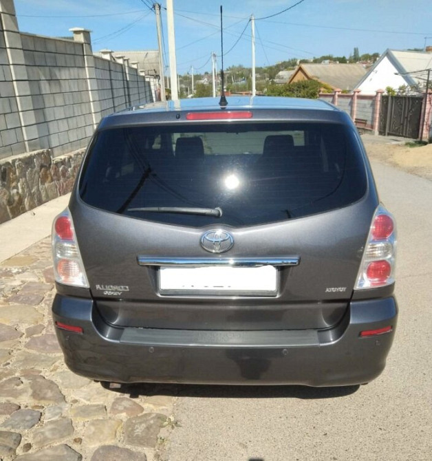 Toyota Corolla Verso 2008 год Тирасполь Тирасполь - изображение 3