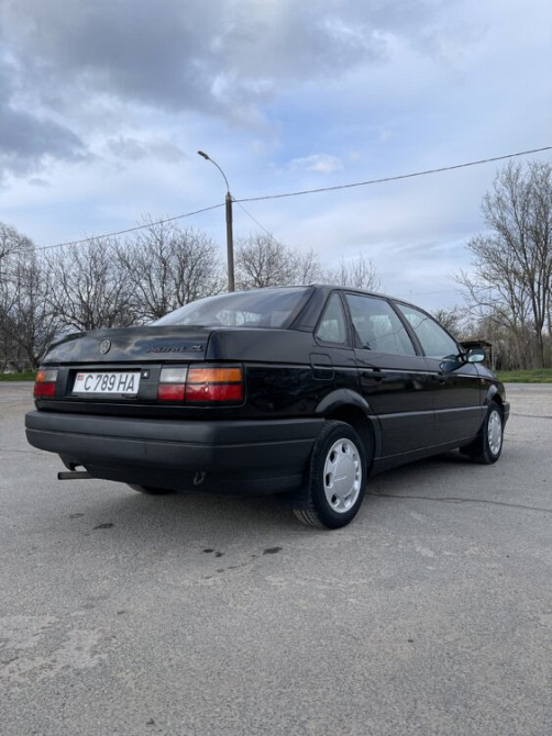 Volkswagen Passat 1993 год Дубоссары Дубоссары - изображение 4