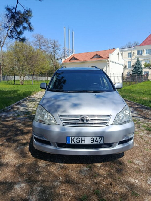 Toyota Avensis Verso 2005 год Тирасполь Тирасполь - изображение 3