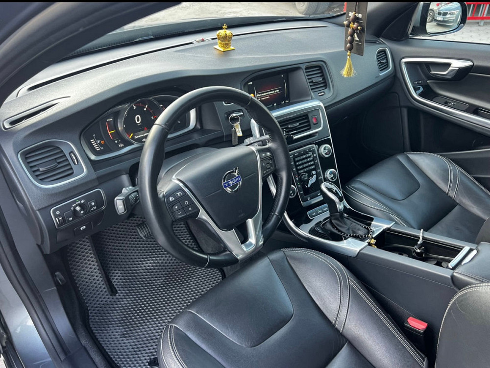 Volvo V60 2016 год Кишинёв Кишинёв - изображение 6
