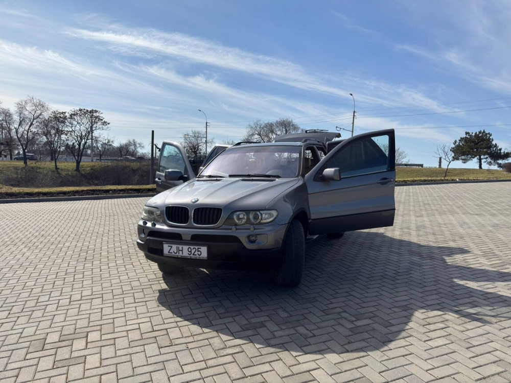 BMW X5 2005 an Bender Bender - fotografie 9