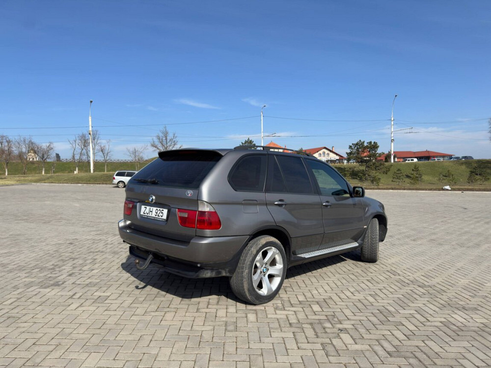 BMW X5 2005 an Bender Bender - fotografie 3