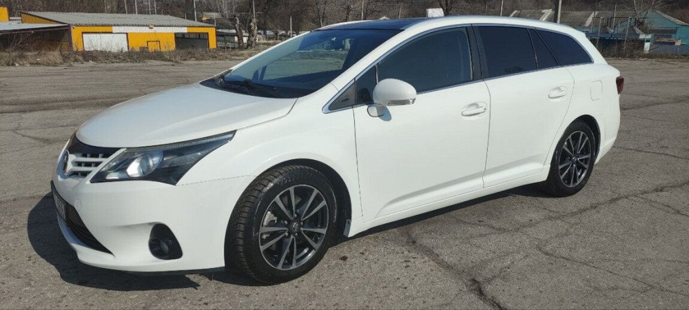 Toyota Avensis 2013 Rabnita Rabnita - photo 8