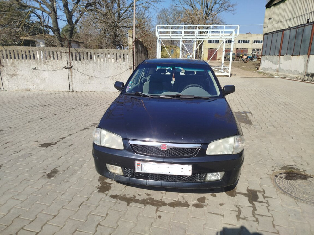 Mazda 323 1998 год Слободзея Слободзея - изображение 1