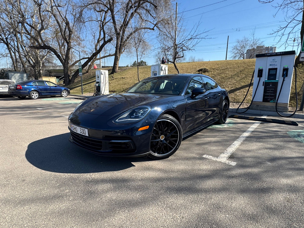 Porsche Panamera 2018 an Chişinău Chişinău - fotografie 5