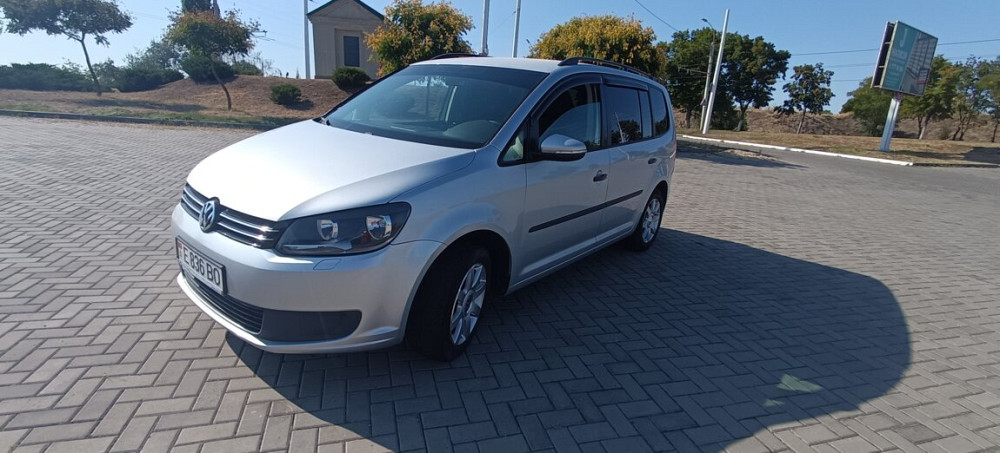 Volkswagen Touran 2011 год Бендеры Бендеры - изображение 1