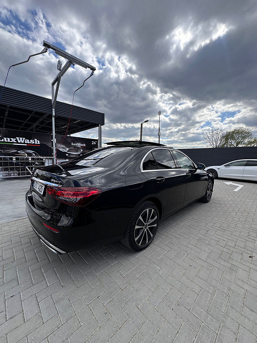 Mercedes E-Class 2023 год Кишинёв Кишинёв - изображение 3