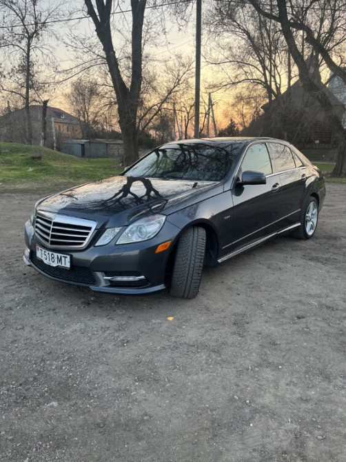 Mercedes E-Class 2012 год Тирасполь Тирасполь - изображение 2