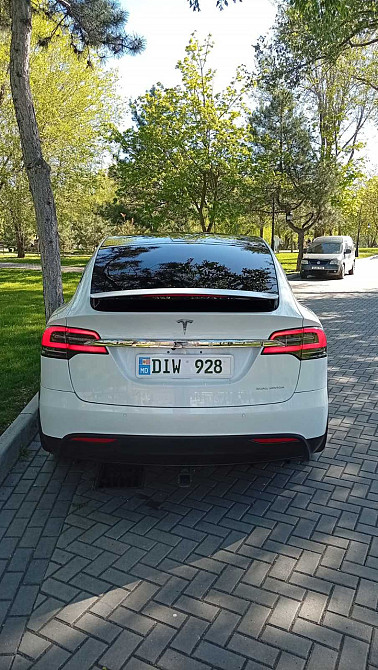 Tesla Model X 2020 an Chişinău Chişinău - fotografie 4