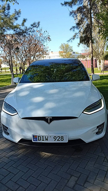 Tesla Model X 2020 an Chişinău Chişinău - fotografie 1