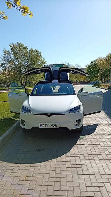 Tesla Model X 2020 an Chişinău Chişinău - fotografie 2
