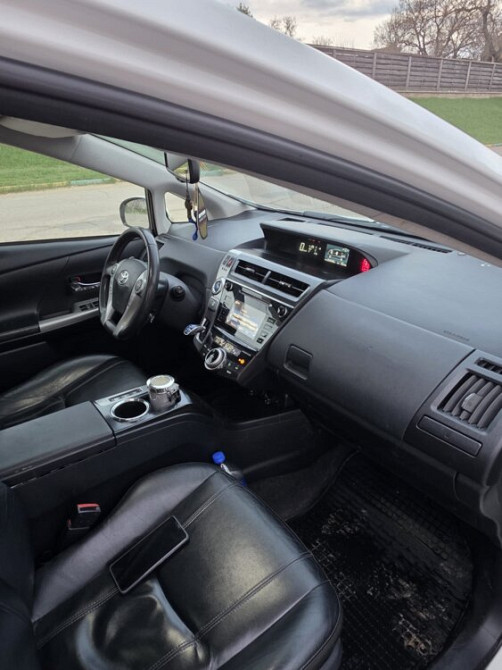 Toyota Prius 2016 Dubasari Dubasari - photo 2