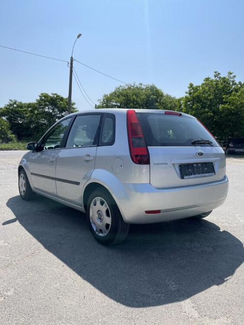 Ford Fiesta 2005 an Dubăsari Dubăsari - fotografie 3