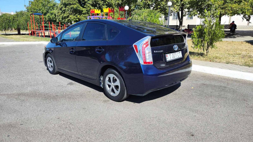 Toyota Prius 2013 an Tiraspol Tiraspol - fotografie 6
