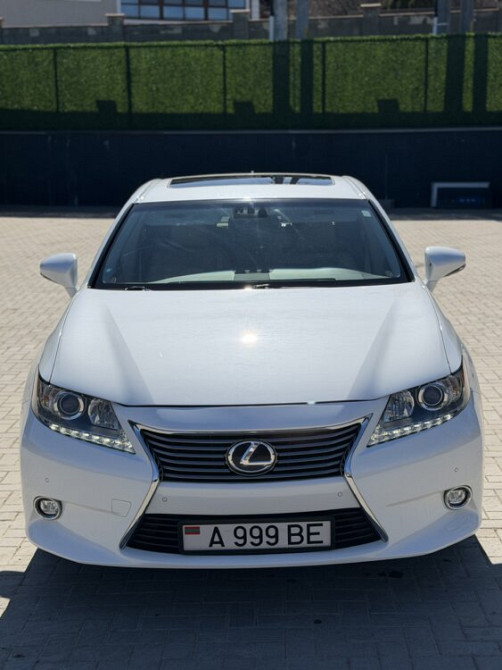 Lexus ES 2013 an Bender Bender - fotografie 1