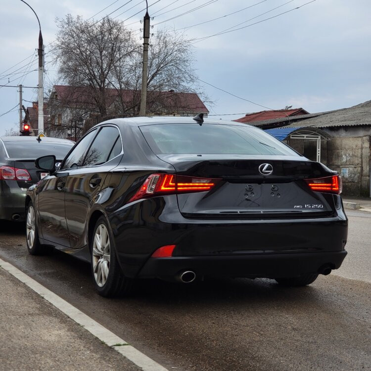 Lexus IS 2015 an Tiraspol Tiraspol - fotografie 3