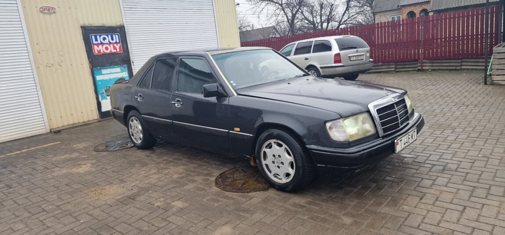 Mercedes W124 1992 год Бендеры Бендеры - изображение 4