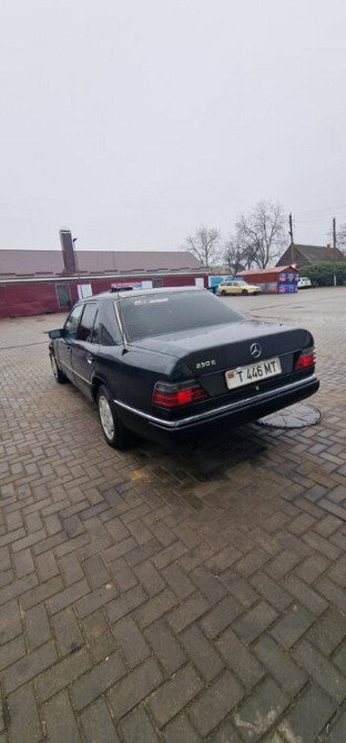 Mercedes W124 1992 год Бендеры Бендеры - изображение 5