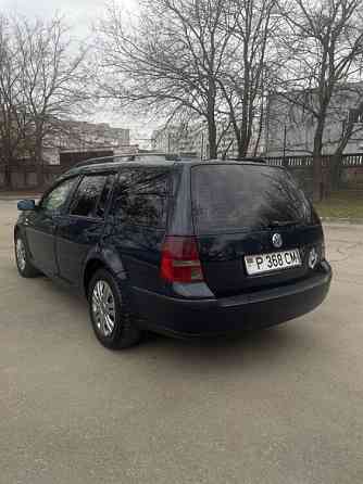 Volkswagen Golf 2004 an Tiraspol Tiraspol