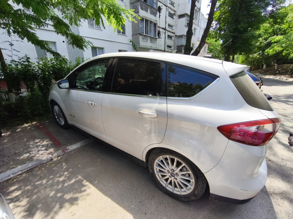Ford C-MAX 2012 год Кишинёв Chisinau - photo 4
