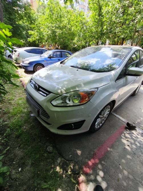 Ford C-MAX 2012 год Кишинёв Chisinau - photo 3