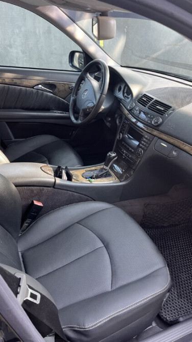 Mercedes E-Class 2003 год Дубоссары Dubăsari - fotografie 6