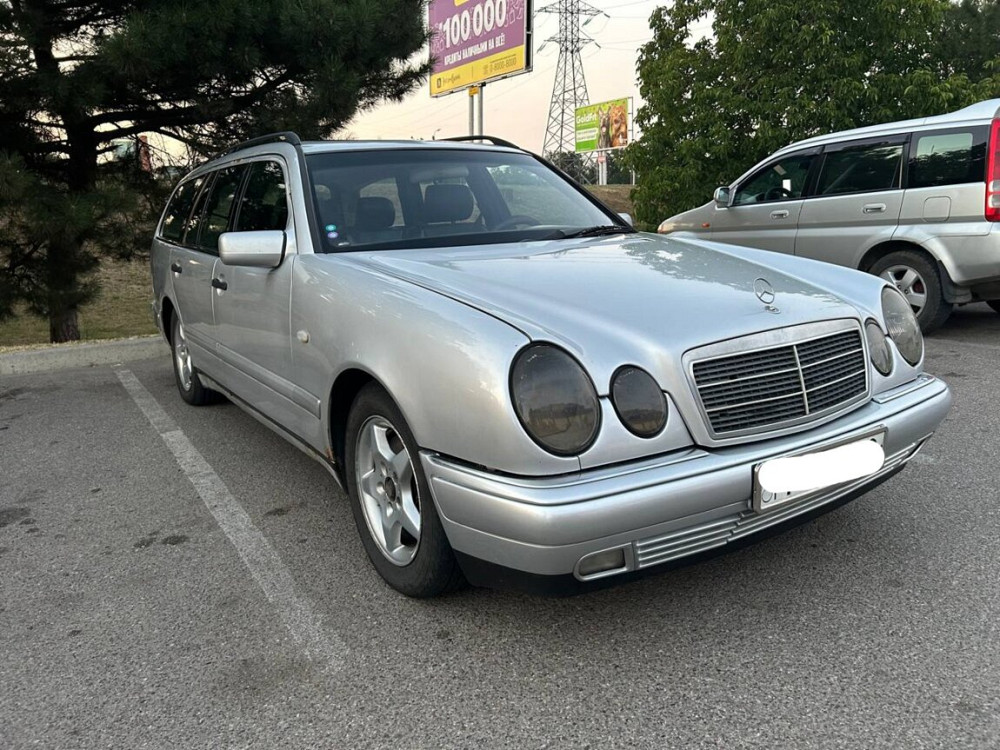 Mercedes E-Class 1989 год Тирасполь Tiraspol - fotografie 4