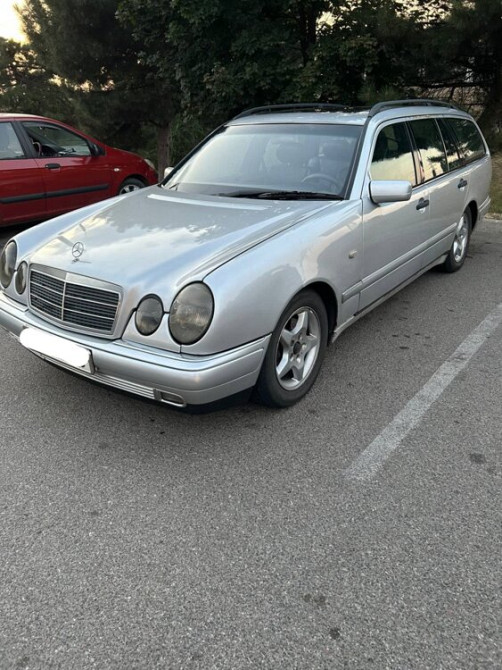 Mercedes E-Class 1989 год Тирасполь Tiraspol - fotografie 2