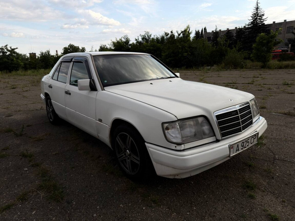 Mercedes W124 1995 год Днестровск Dnestrovsc - fotografie 1