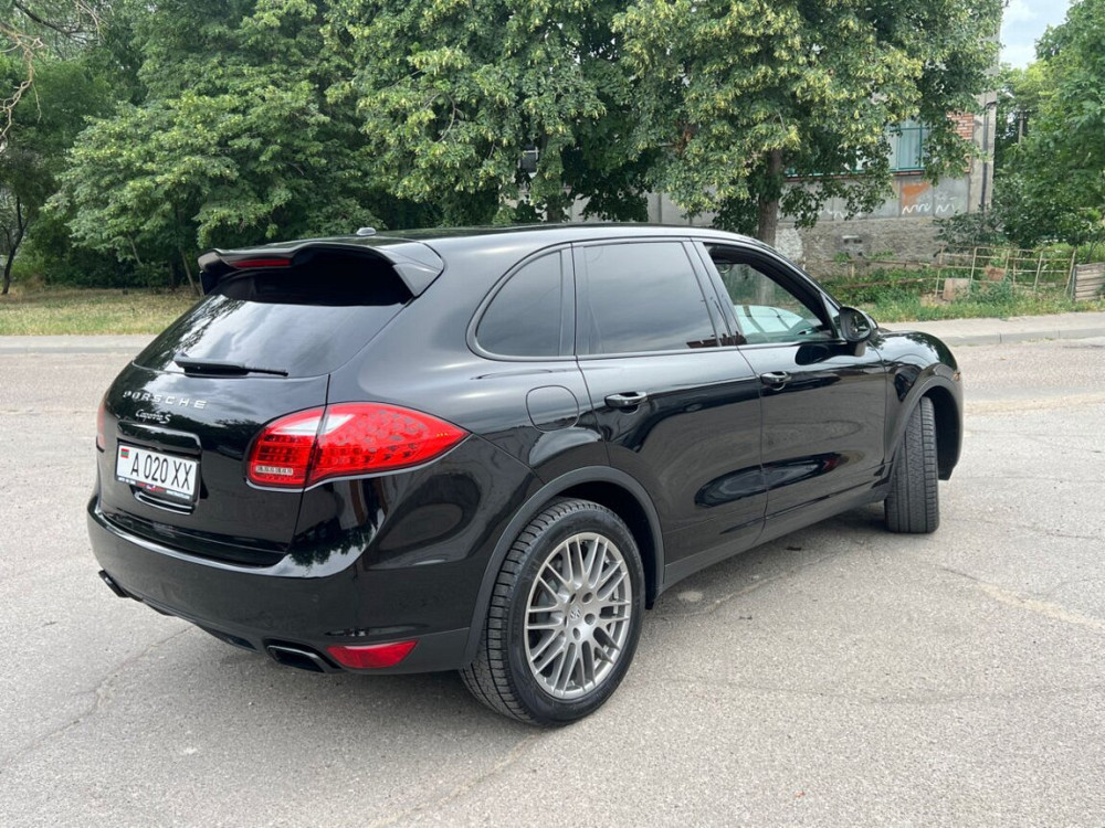 Porsche Cayenne 2014 год Бендеры Bender - fotografie 3