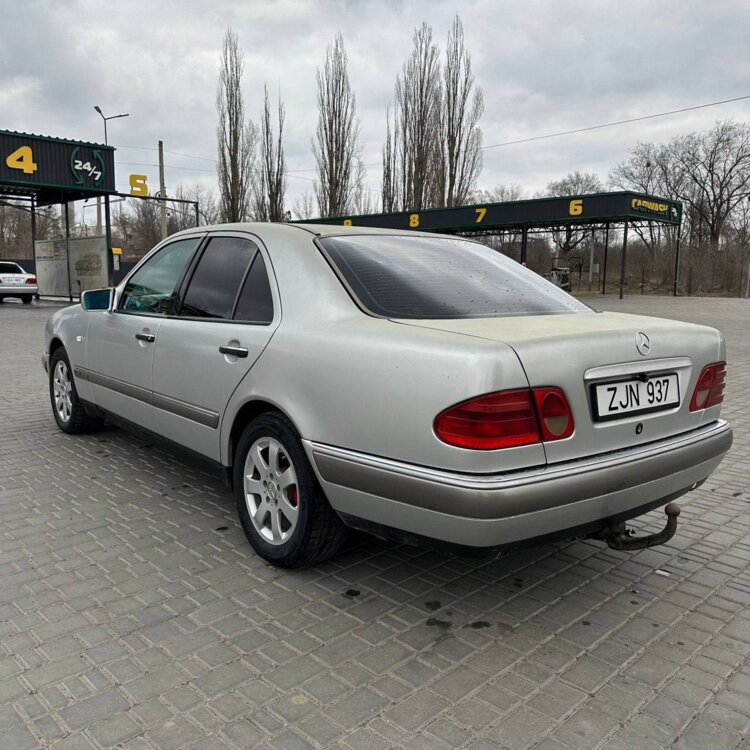 Mercedes E-Class 1997 год Тирасполь Tiraspol - fotografie 2