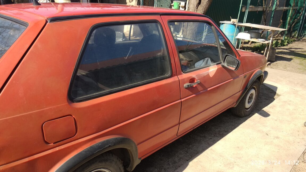 Volkswagen Golf 1984 an Tiraspol Tiraspol - fotografie 1