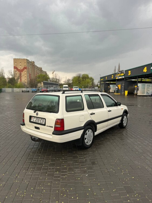Volkswagen Golf 1996 an Tiraspol Tiraspol - fotografie 2