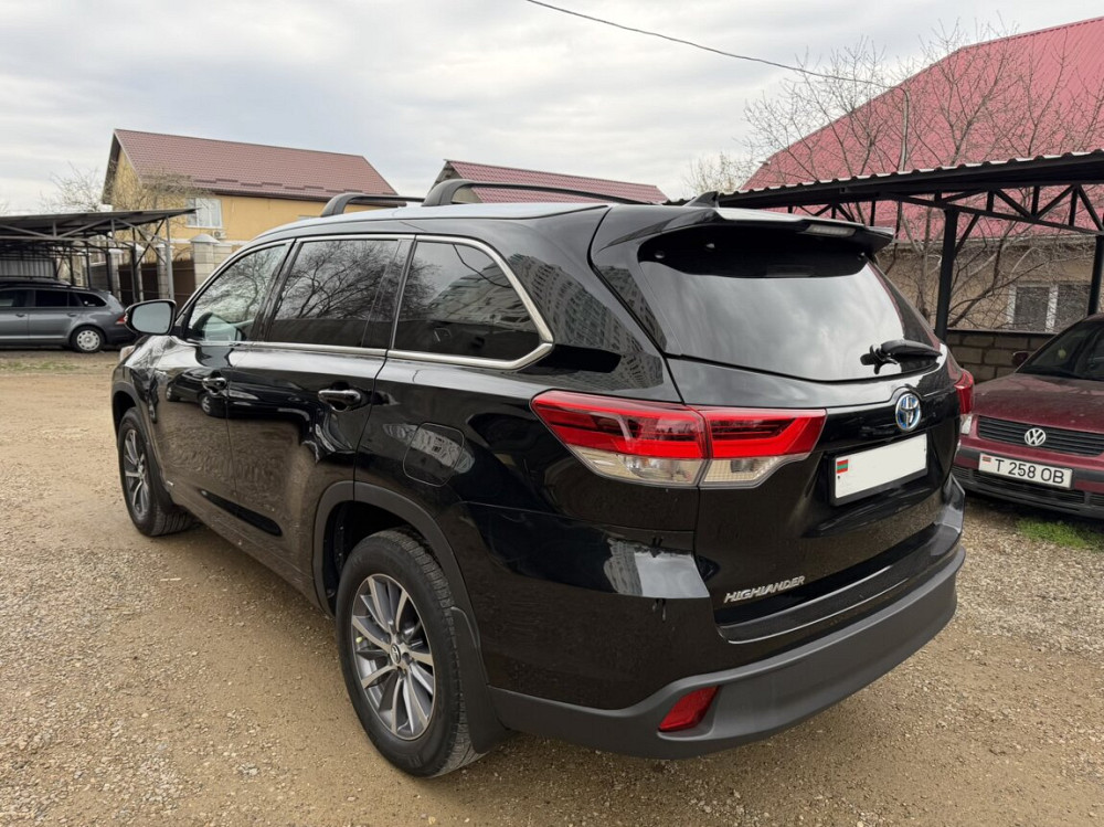 Toyota Highlander 2018 an Tiraspol Tiraspol - fotografie 2