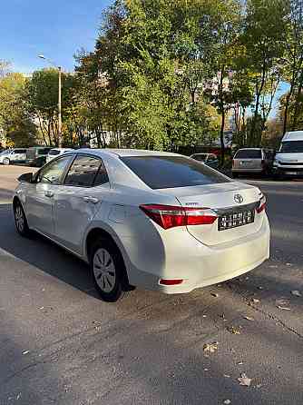 Toyota Corolla 2013 год Кишинёв Кишинёв