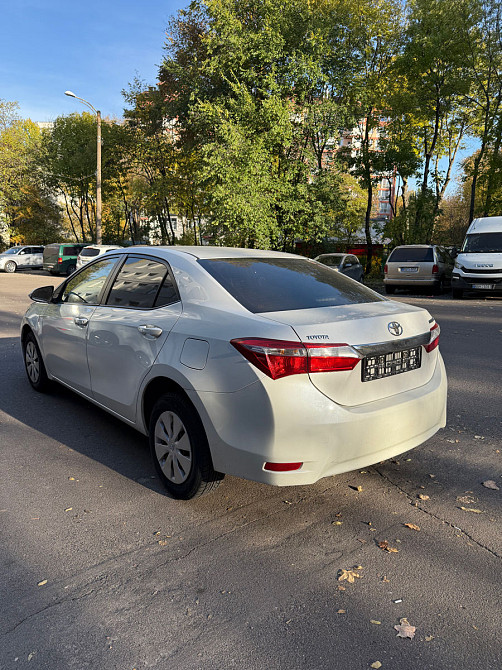 Toyota Corolla 2013 an Chişinău Chişinău - fotografie 4
