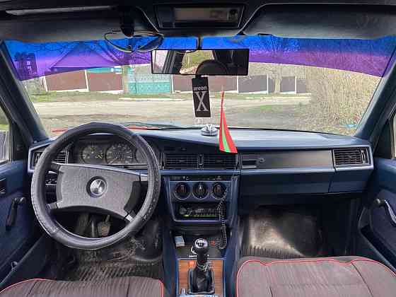 Mercedes 190 (W201) 1990 год Бендеры Бендеры