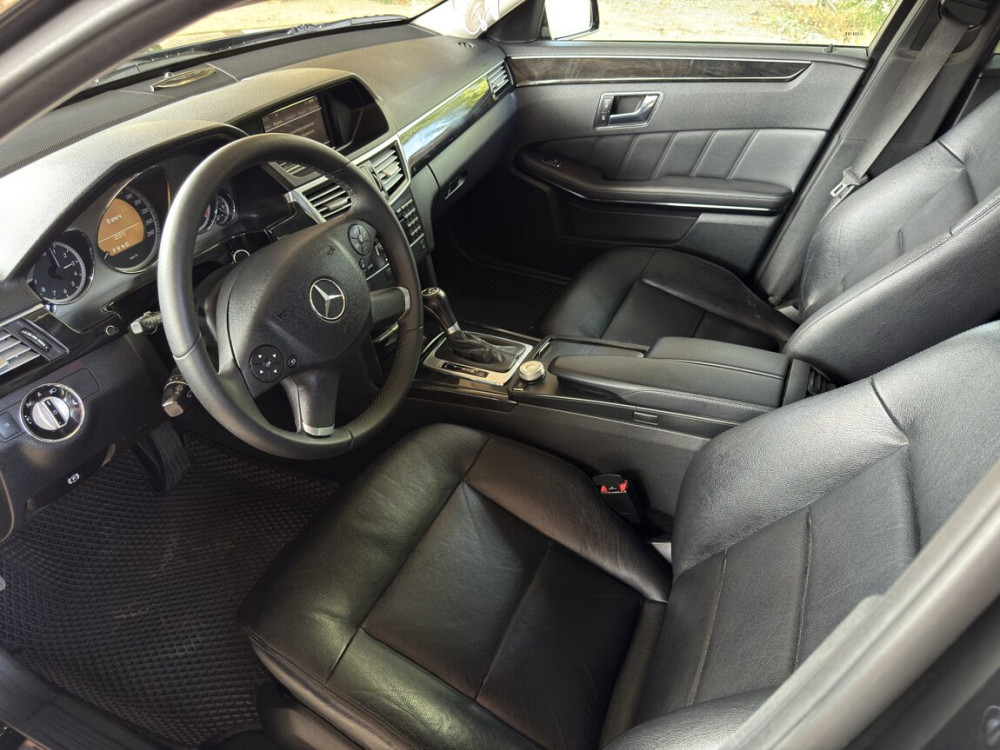 Mercedes E-Class 2010 Tiraspol Tiraspol - photo 6