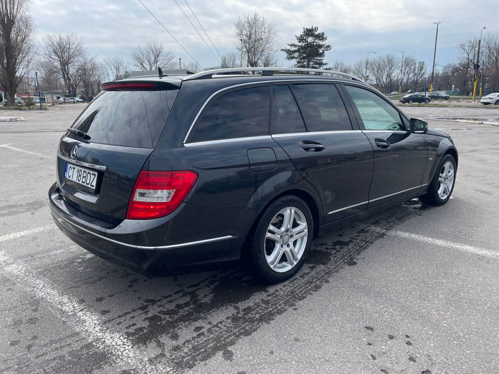Mercedes C-Class 2012 an Chişinău Chişinău - fotografie 5