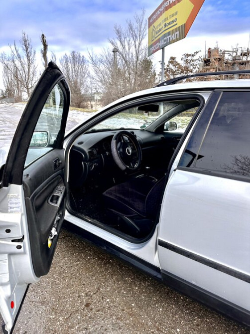 Volkswagen Passat 2000 Bender Bender - photo 7