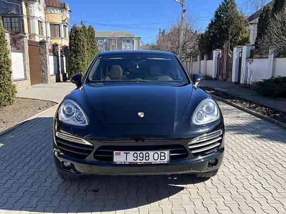 Porsche Cayenne 2014 год Бендеры Бендеры