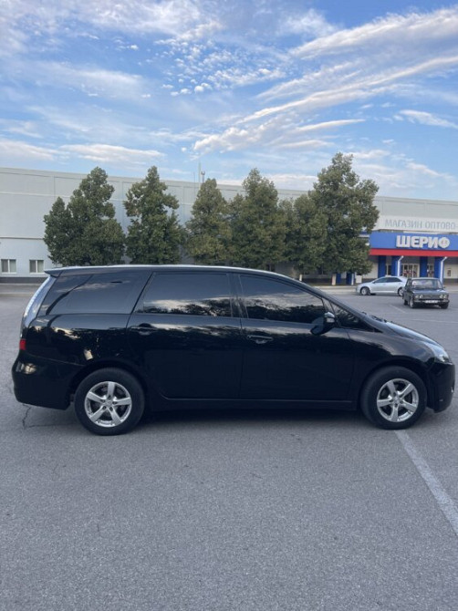 Mitsubishi Grandis 2006 год Бендеры Бендеры - изображение 3