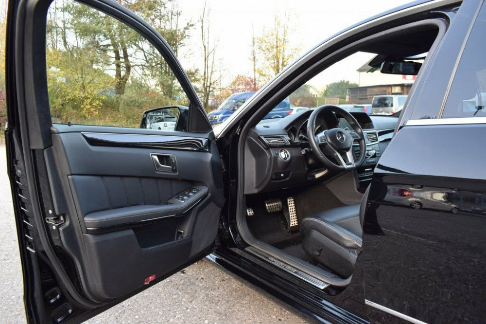Mercedes E-Class 2013 an Chişinău Chişinău - fotografie 4