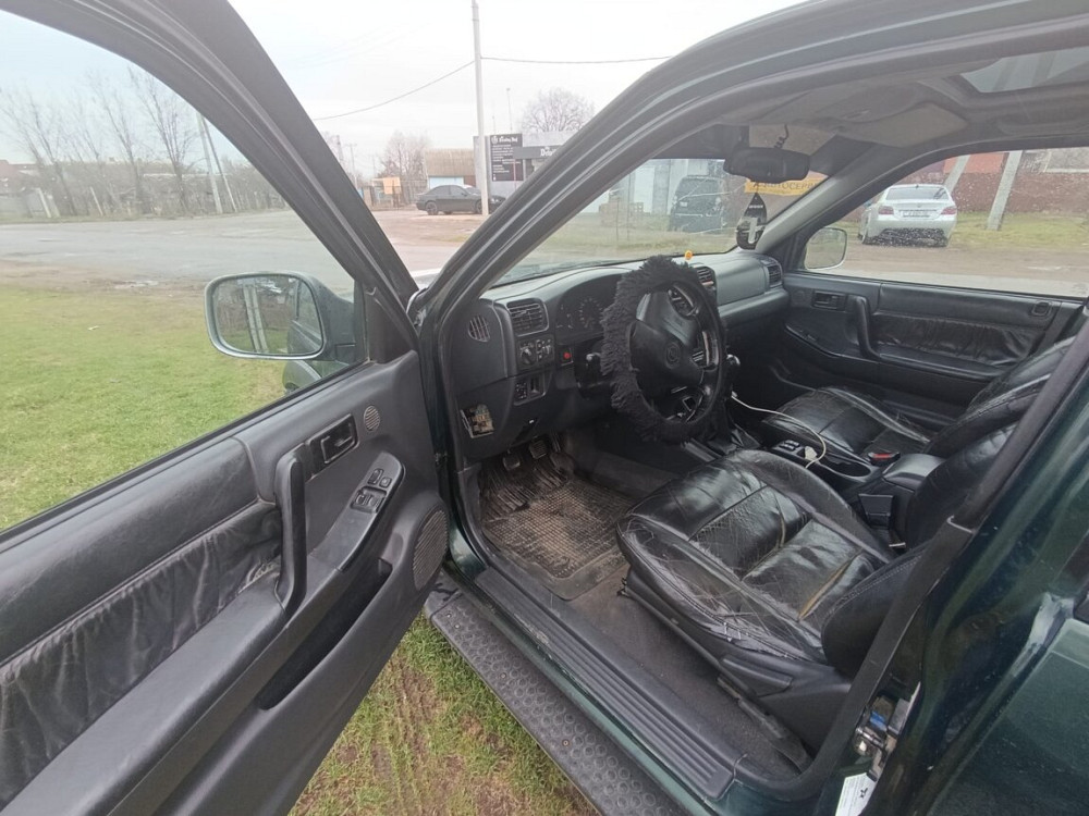 Opel Frontera 2000 an Bender Bender - fotografie 5