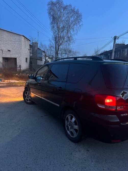 Toyota Avensis Verso 2003 год Бендеры Бендеры - изображение 8