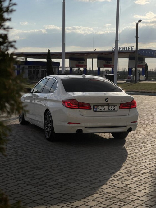 BMW seria 5 2018 an Chişinău Chişinău - fotografie 3