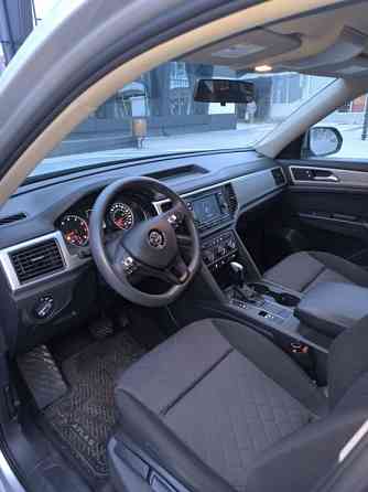 Volkswagen Teramont 2017 an Bender Bender