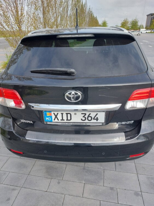 Toyota Avensis 2013 an Chişinău Chişinău - fotografie 7