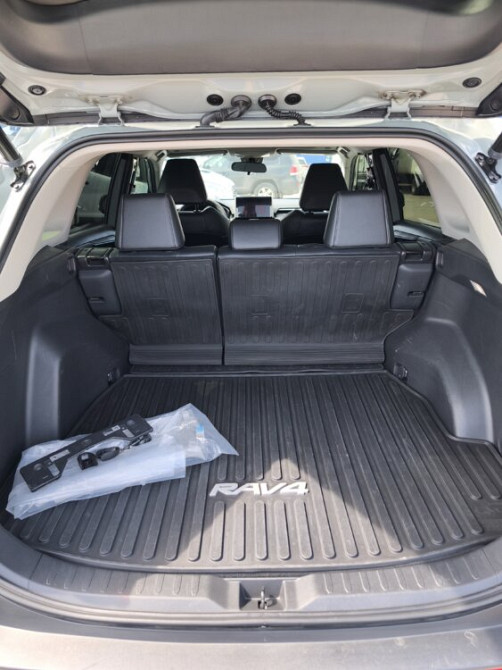 Toyota RAV4 2023 год Тирасполь Тирасполь - изображение 7